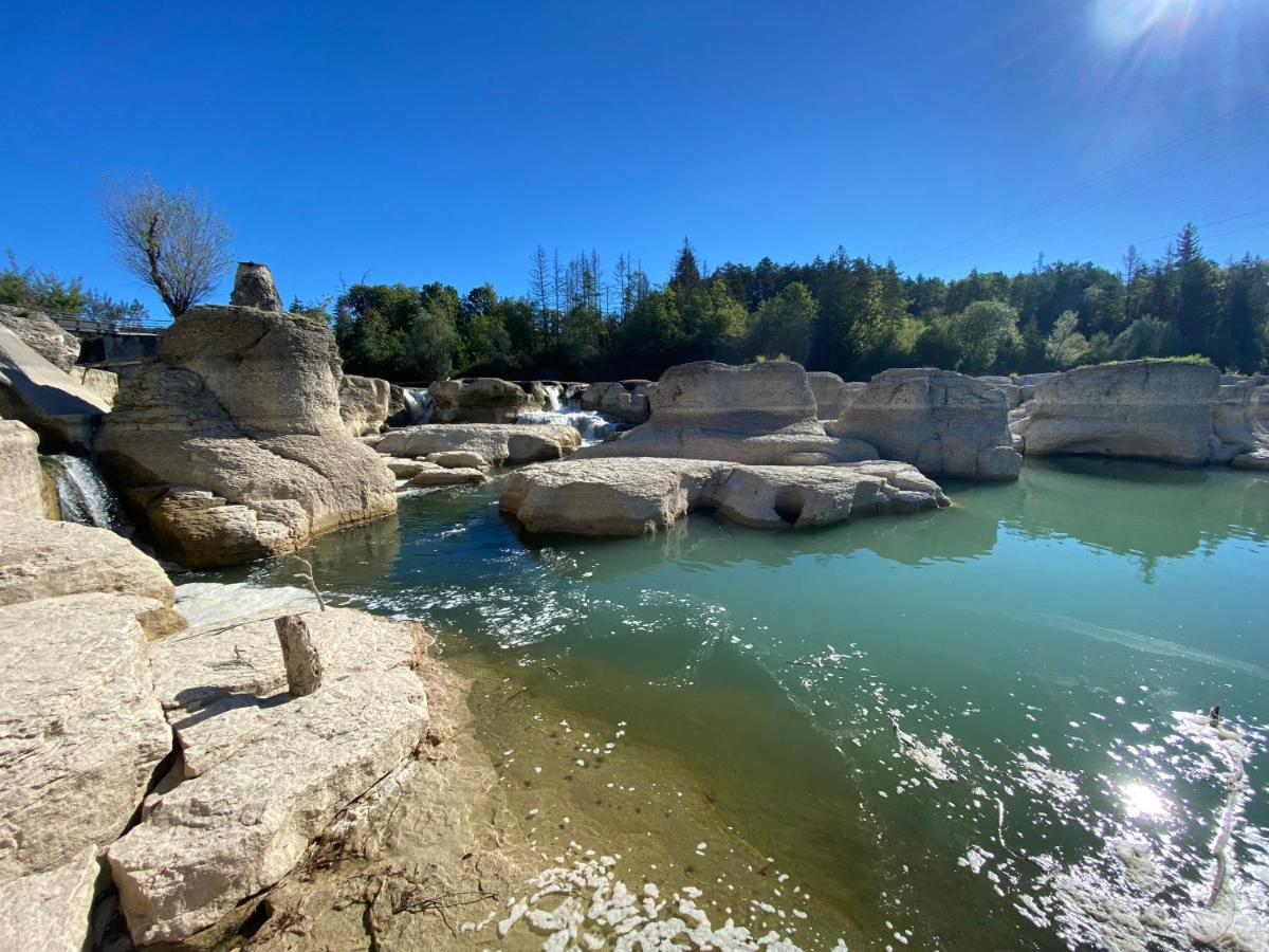 La Grande Marmite Du Lac De Vouglans Villa Pont-de-Poitte Esterno foto